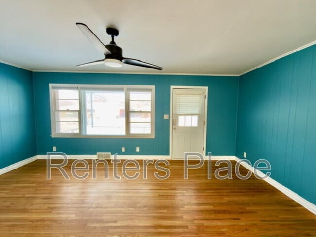 Photo - 431 S 109th E Ave