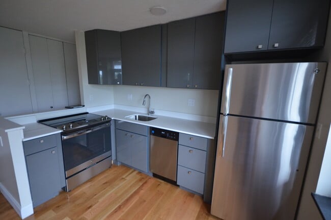Photo - 119 Trapelo Rd Condo Unit 37