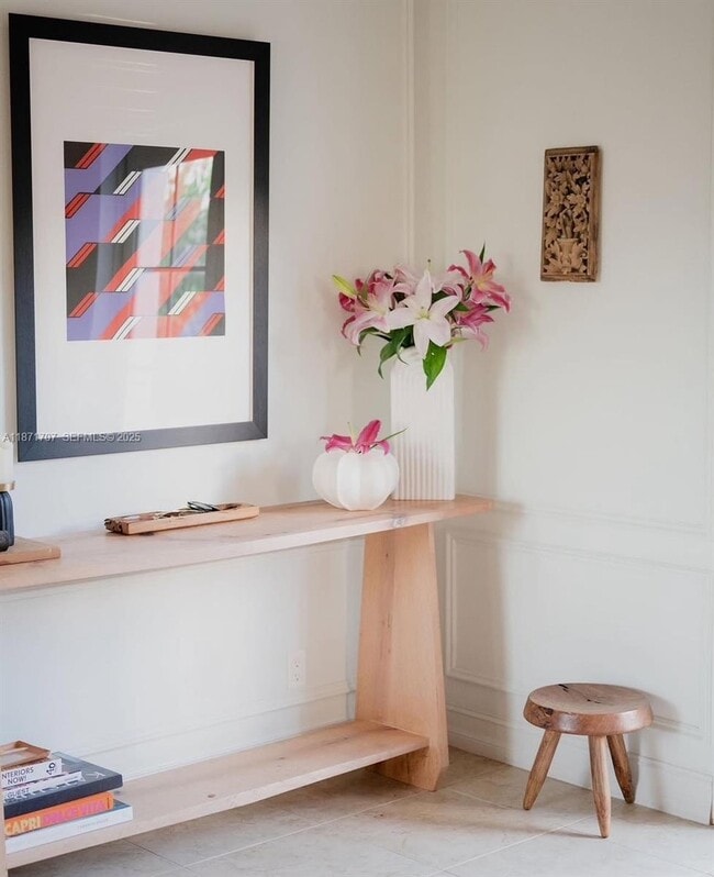 Photo - 375 Plymouth Rd