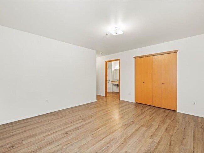 Photo - 6005 Chapel Hill Blvd Unit I 101