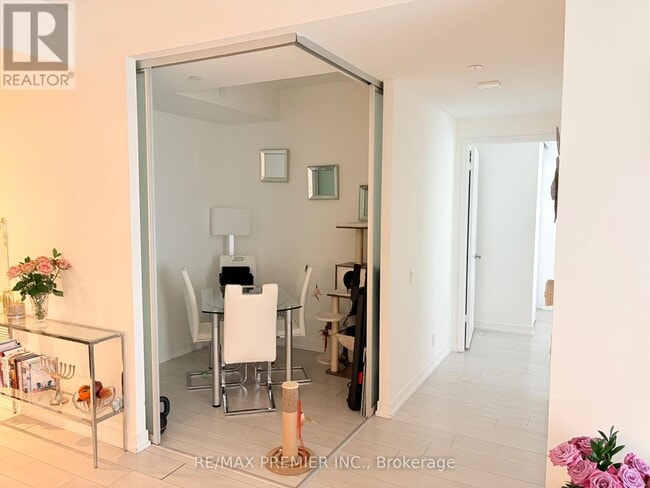 Photo - 898 Portage Pkwy Unit 2701