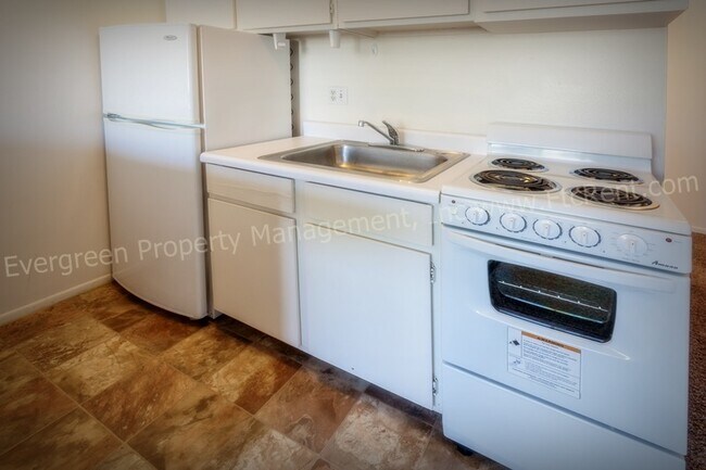 Photo - 2008 W Plum St Unidad 2D