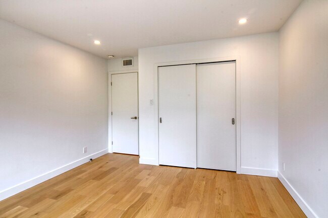 Photo - 3555 Chem. de la Côte-des-Neiges Unit 816