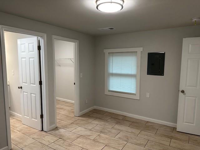 Photo - 5342 Robin Trail