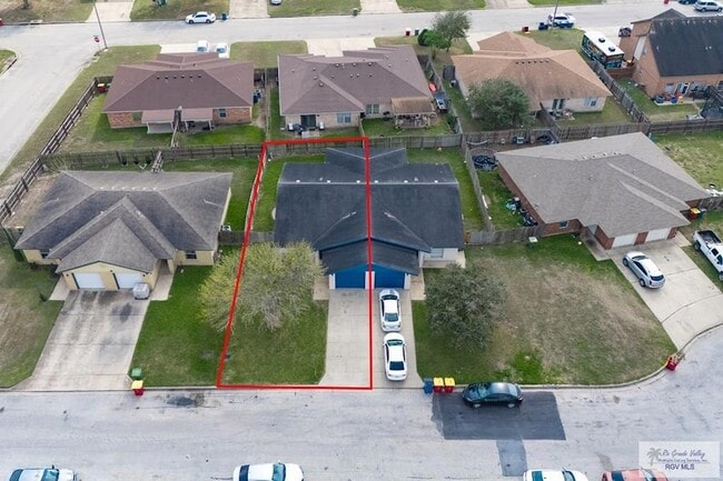 Photo - 1307 Lily Ln