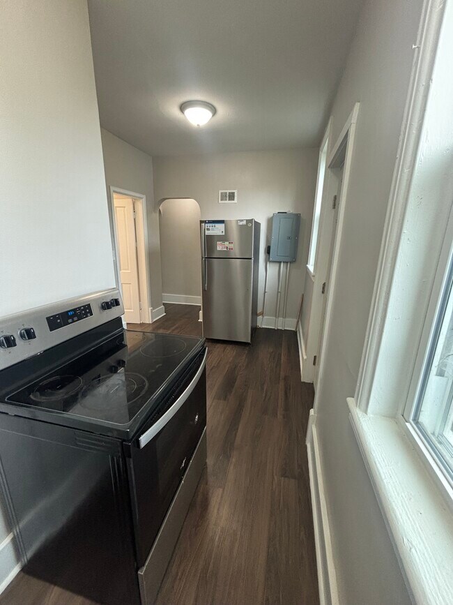 Photo - 716 Aetna St Unit 716