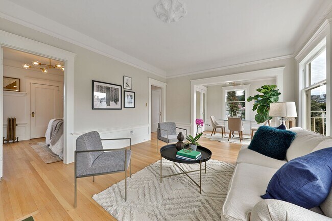 Photo - Cole Valley: Bright Top Floor Unfurnished 1 Bed 1 Bath with Garage Parking Unit 135 Carl St. #6