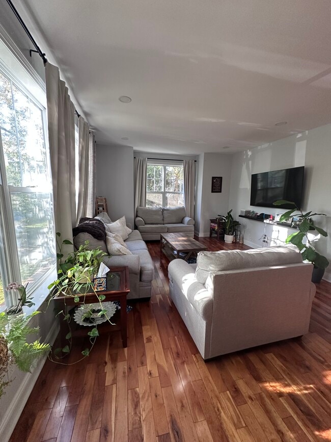 Photo - 114 Central Ave Unidad 114