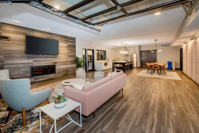 Rooftop Clubroom