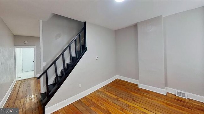 Photo - 2225 Ann St Townhome