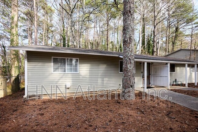 Photo - 4370 Springwood Terrace