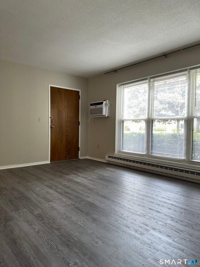 Photo - 71 Wellington Dr Unit 71