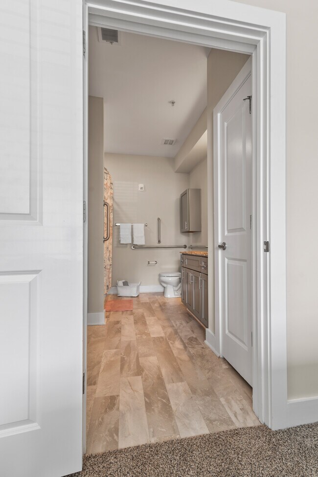 Keystone at James Landing Apartments For Rent in Jamestown, NC