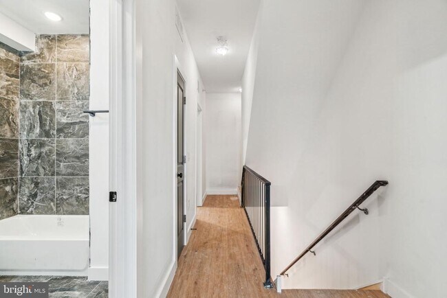 Photo - 4165 Mantua Ave