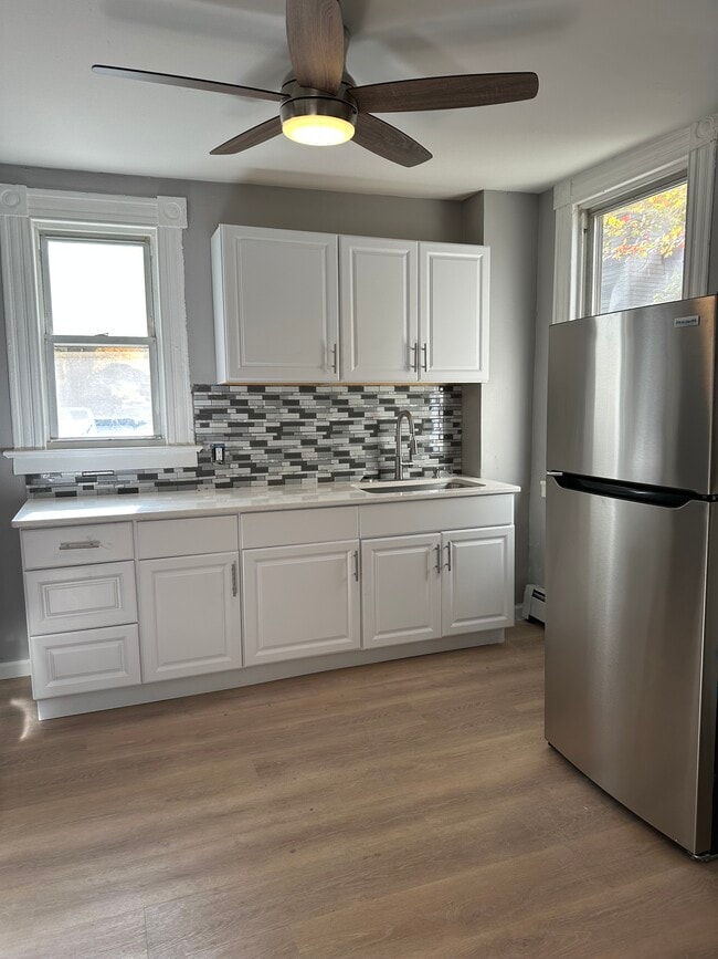 Photo - 89 Sargeant St