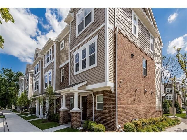Photo - 3070 Kilmer Ave