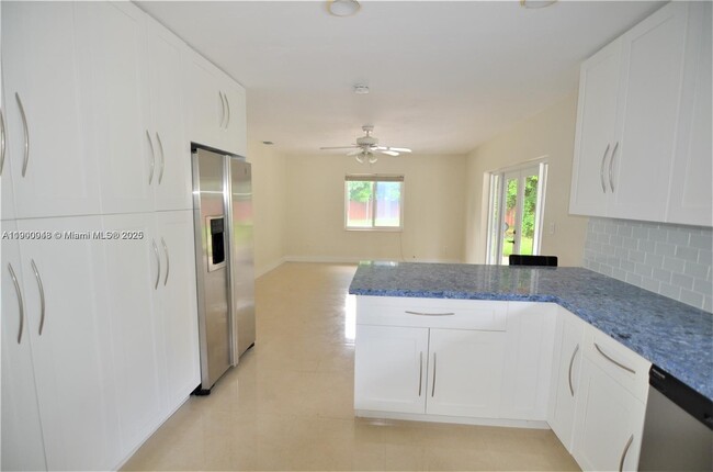 Photo - 10820 SW 126th St Unit 10820