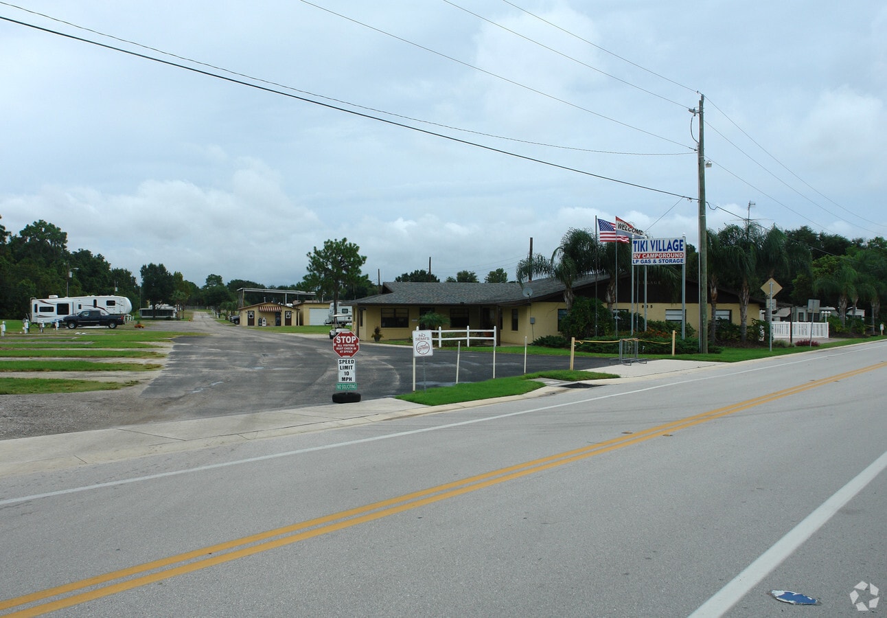 Tiki Village Campground - Tiki Village Campground Apartments