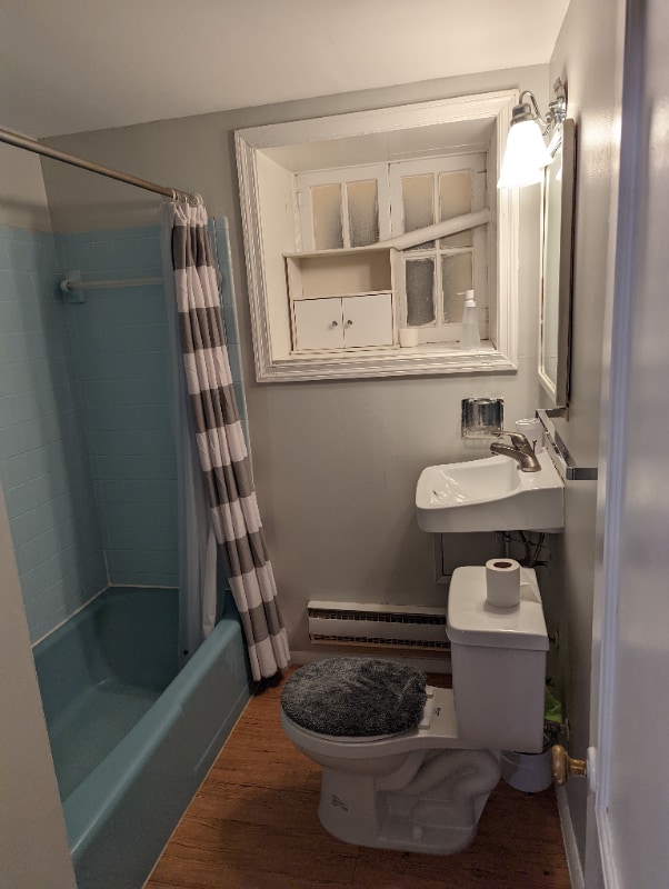 Photo - 101 E 33rd St