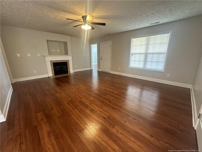 Photo - 450 Copper Creek Dr