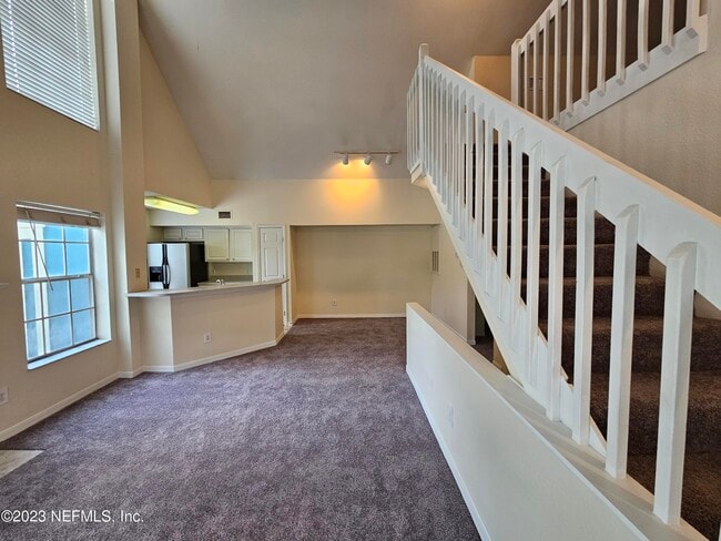 Photo - 13703 Richmond Park Dr N