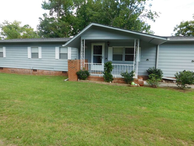 1712 Pembroke Ave - Accepts Section 8 - 1712 Pembroke Ave - Accepts Section 8 House