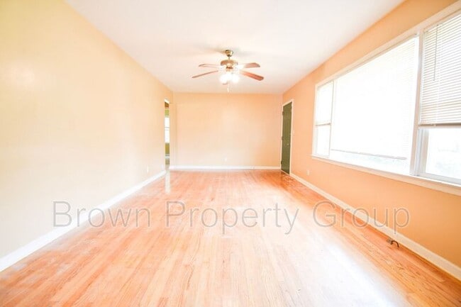 Photo - 7517 Kisco Dr