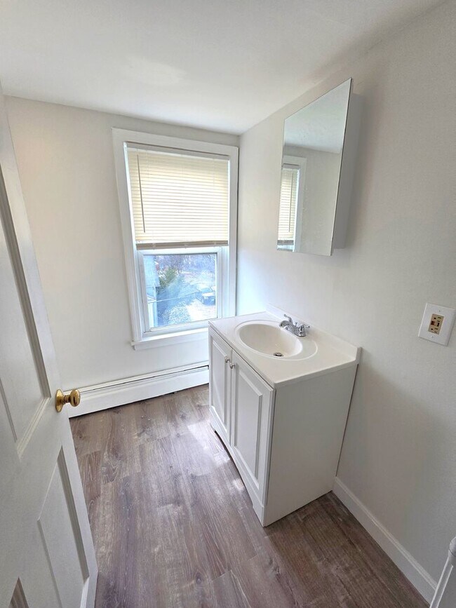 Photo - 22 Johnson St Unidad 3F