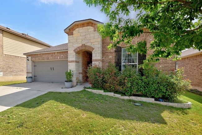 Photo - 744 Hoot Owl Ln S