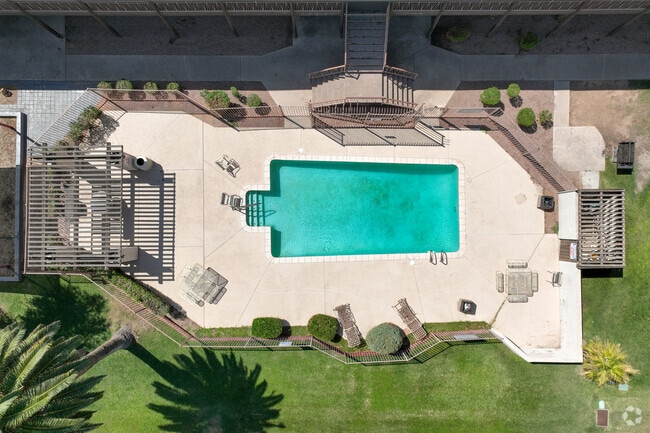 Piscina - Camelback Properties