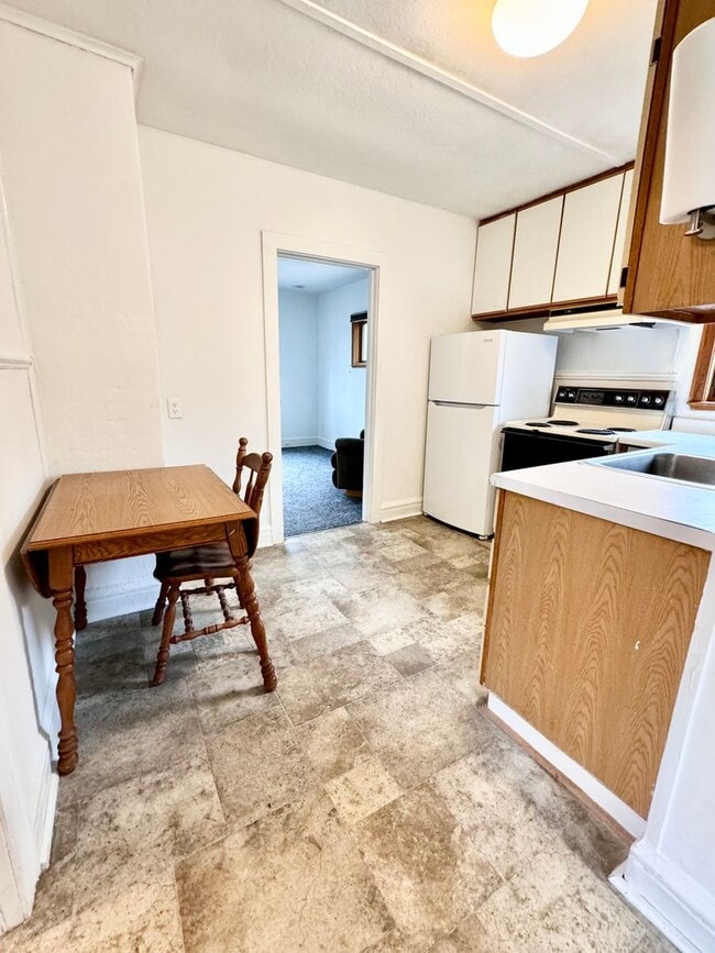 Photo - AVAILABLE August 15th - 2 BED, 1 BATH HOME