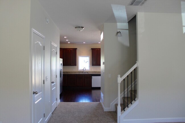 Photo - 113 Cedar Point Ln