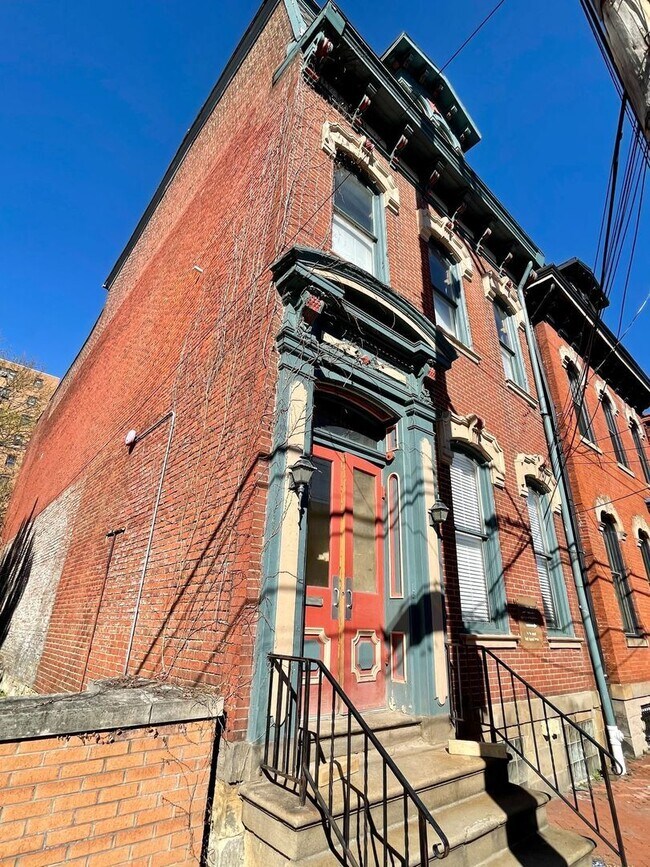 Photo - 1305 Allegheny Ave Unit 4