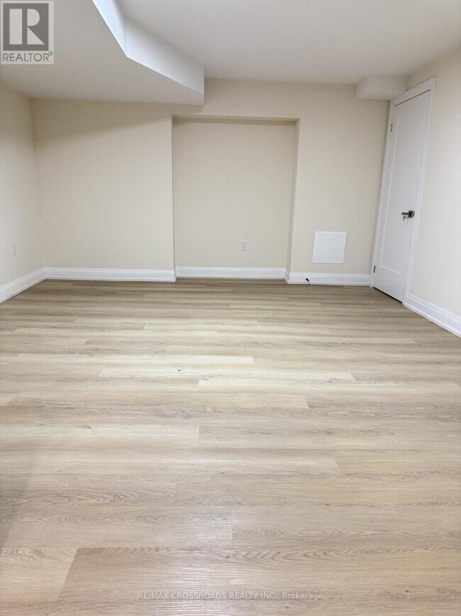 Photo - 28 Glennie Dr