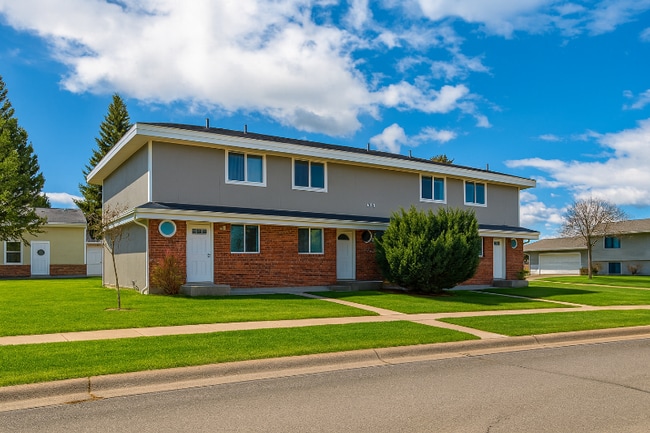 Building Photo - 471 Paxon St