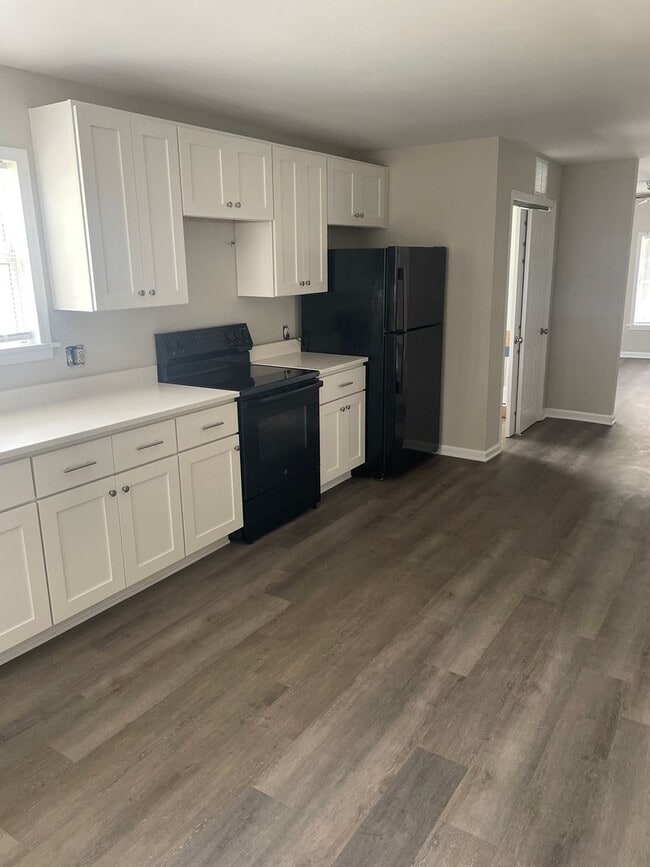 Photo - 2205 Cole Rd