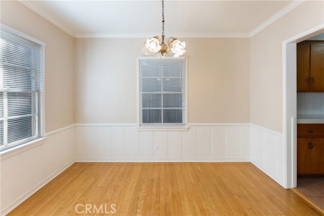 Photo - 15207 Greenleaf St