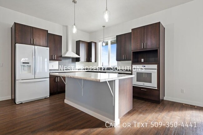 Photo - 7458 Bouldercrest Rd NE