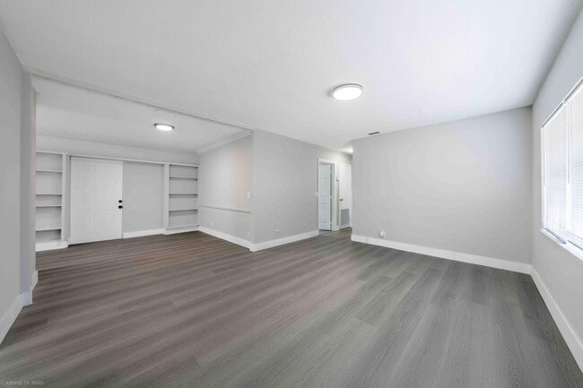 Photo - 510 SW 13th Pl