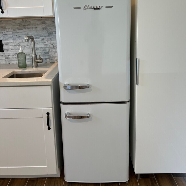 Photo - 5746 Velasco Ave