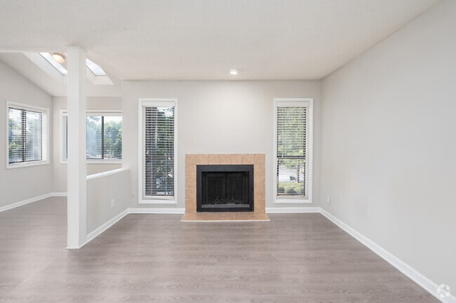 A1 - LIVING ROOM - Park on Clairmont