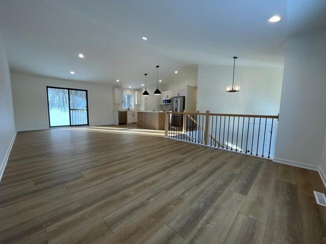 Photo - Rochester Rental