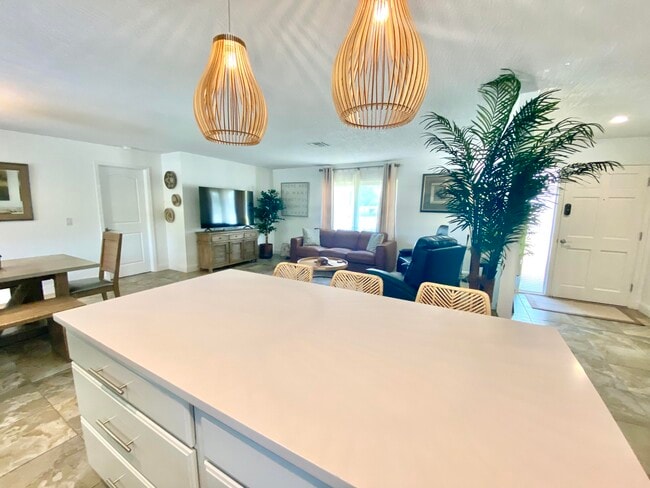 Photo - 278 Wilson Ave