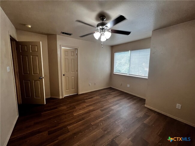 Photo - 828 Sagewood Trail Townhome