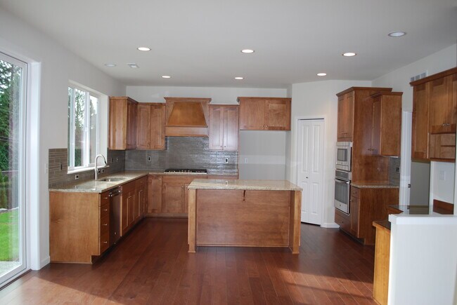 Photo - Brand New Wembley Park Home!