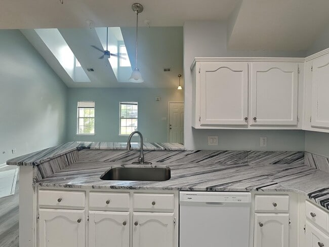 Photo - 6758 Whitten Pine Dr