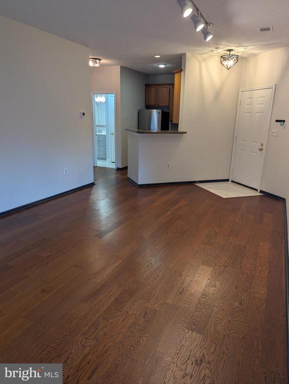 Photo - 6011 Rosebud Ln Unit 101