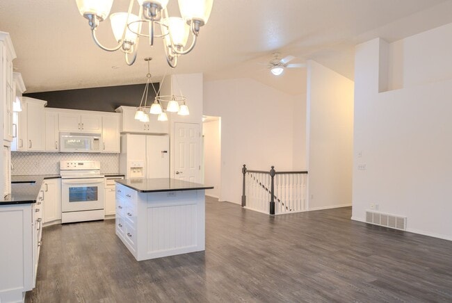 Photo - Executive Property with River Access