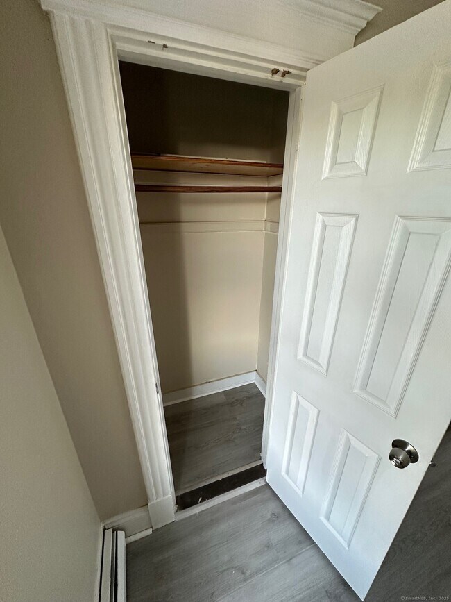 Photo - 74 Madison Ave Unidad 3rd