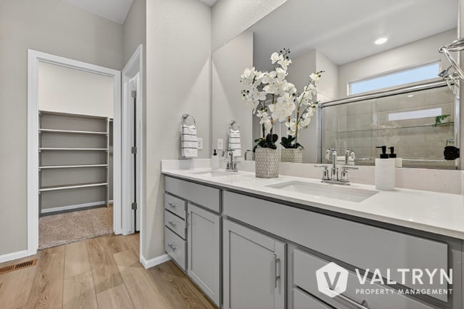 Photo - 13375 Valley Peak Dr